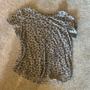 olive green leopard t shirt